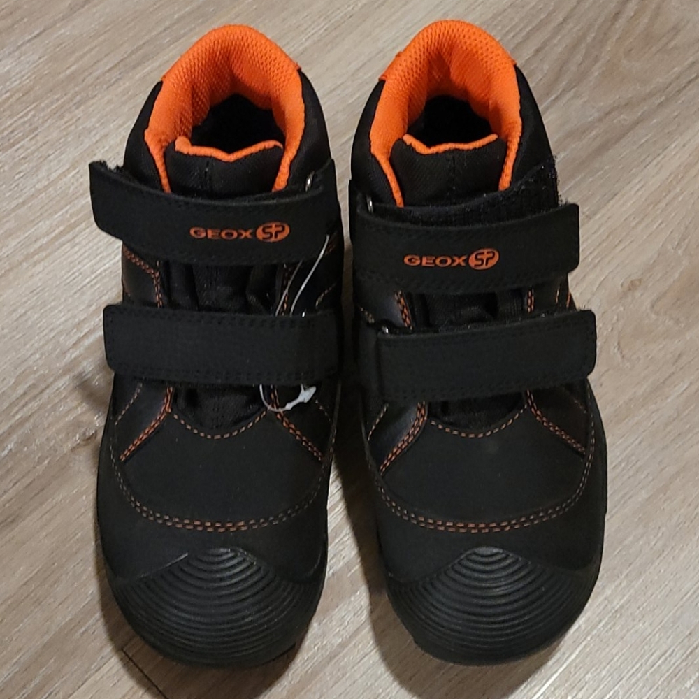 Geox kids winter shoes